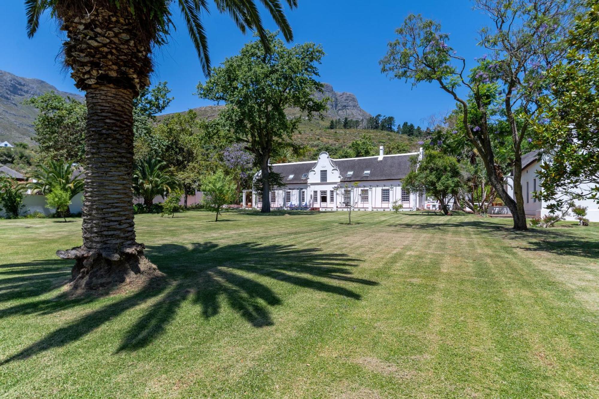 Mont Angelis Aparthotel Stellenbosch Exterior photo