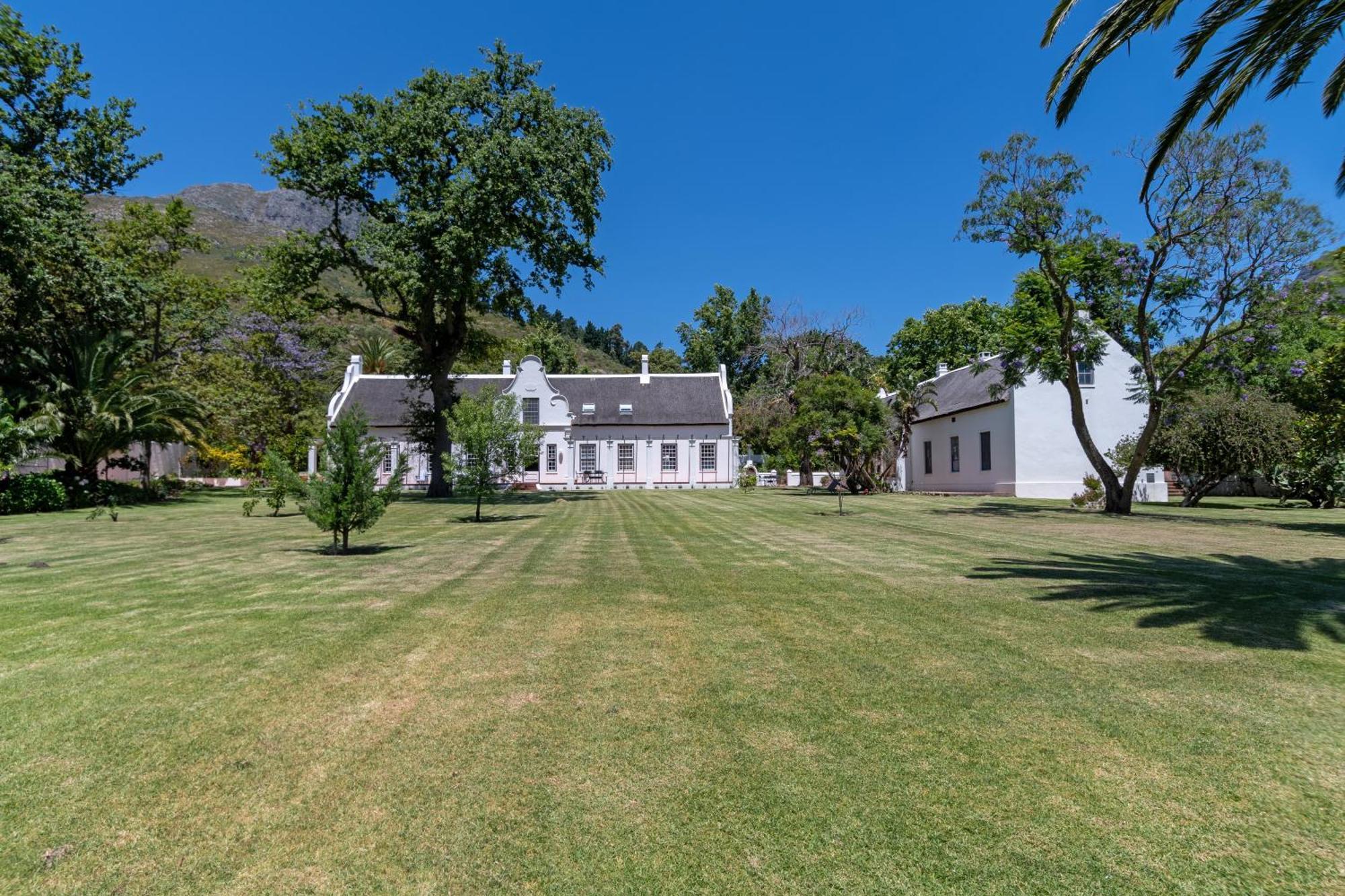 Mont Angelis Aparthotel Stellenbosch Exterior photo