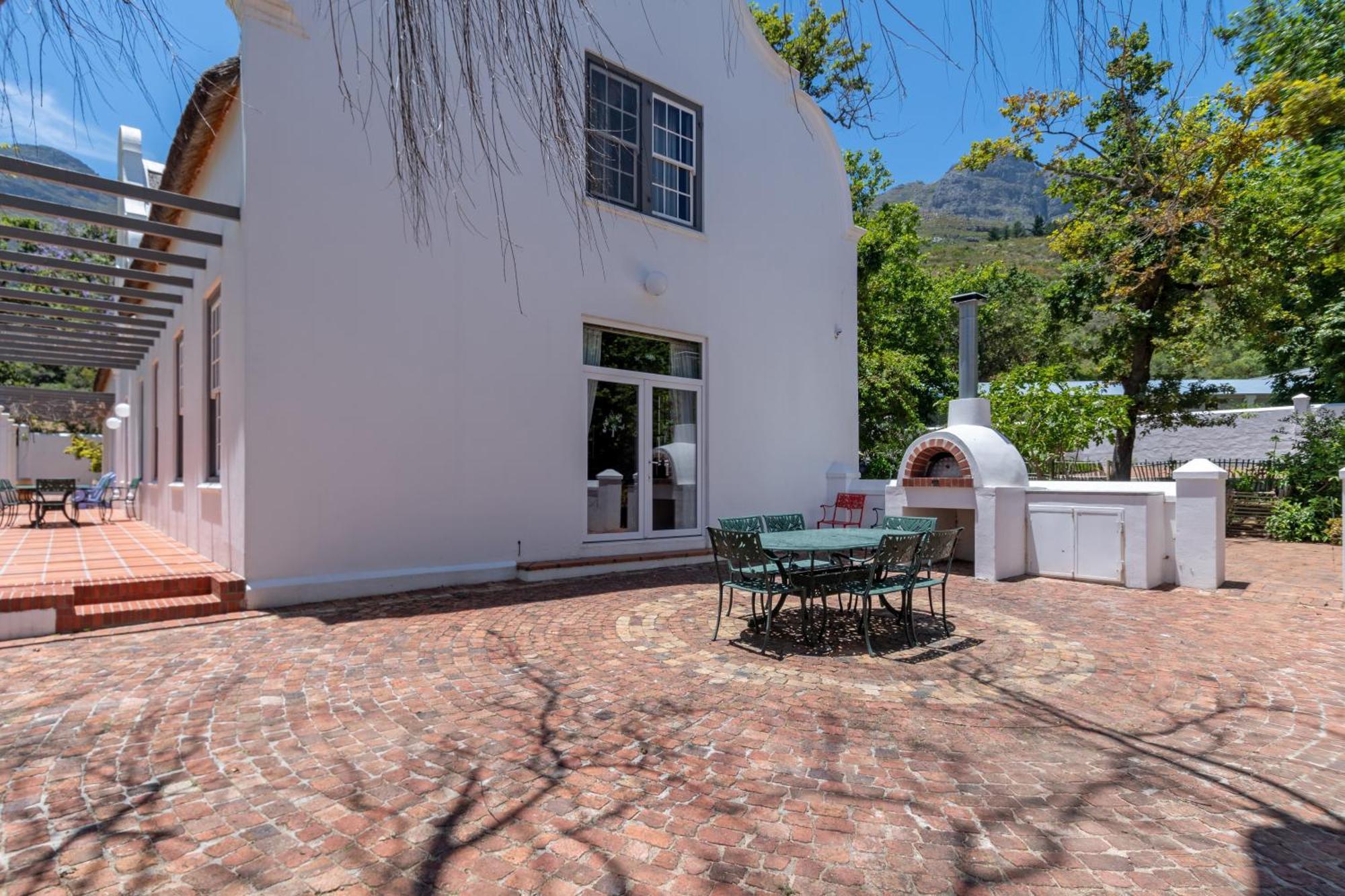 Mont Angelis Aparthotel Stellenbosch Exterior photo