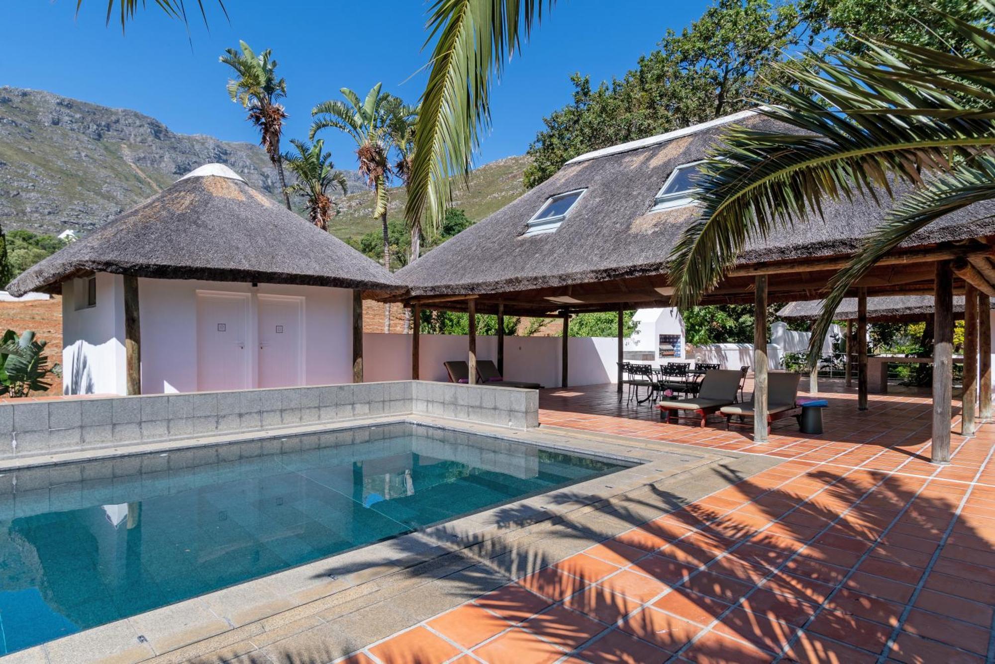 Mont Angelis Aparthotel Stellenbosch Exterior photo